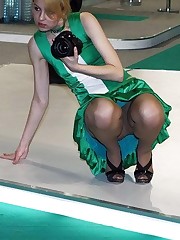 Upskirt sniper gallery