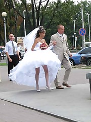 Pics of Teen Bride Spreading