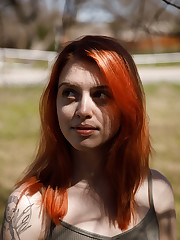 Before you ask, the only things fake on Wanda Ablee are her hair color and her nails. I met her in the suburbs outside of Dallas. Like most people in this wonderful state, she has an easygoing personality, albeit she is less conservative than your average Texan.  Get naked on the side of the George Bush Turnpike? Sounds fun, just keep an eye out for my brother's red pickup truck.