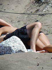 Wild beach - even there sexy upskirts can be spyed upskirt pic