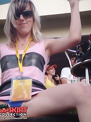 Crazy sitting upskirt! She spreaded her legs in mini skirt! candid upskirt