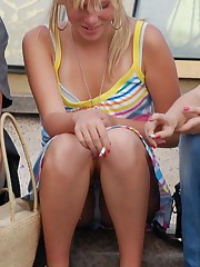 Upskirt oops ?amateur girls didn't know about cam shooting upskirt shot