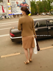 This pretty chick doesn't know we are making upskirt pics of her now upskirt photo