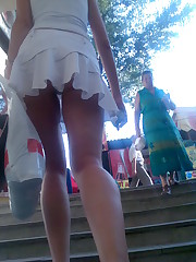 upskirt times picture gallery upskirt pussy