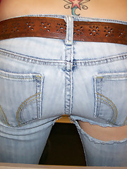 Jeans Girls pics gallery upskirt picture