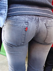 Jeans Girls pics gallery upskirt picture