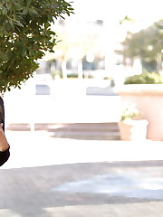 Upskirt hunter gallery upskirt shot