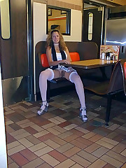 Upskirt hunter gallery upskirt pic