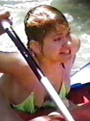 Downblouse Shots upskirt pictures upskirt no panties