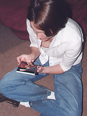 Downblouse Shots upskirt pictures upskirt pic