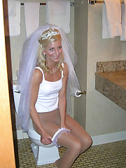 Gal of Amazing Bride upskirt picture