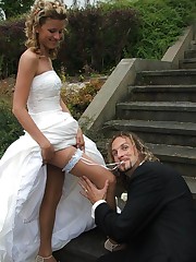 Gal of Amazing Bride upskirt no panties