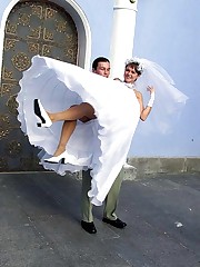 Set of Drunk Bride celebrity upskirt