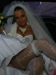 A bride in XXX photos upskirt pic