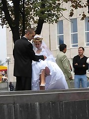 Shots of Hot Euro Bride up skirt pic