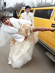Shots of Amazing Bride upskirt pic