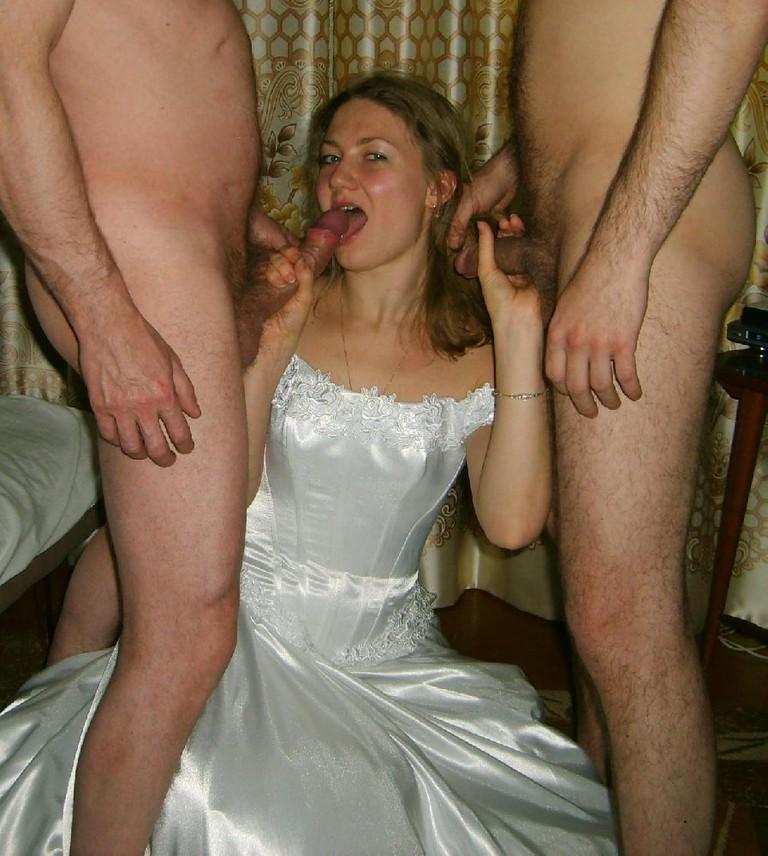 Real Amateur Public Candid Upskirt Picture Sex Gallery A Bride In Lingerie