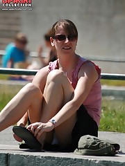 Cute babe in mini peeked. Real street upskirt teen upskirt