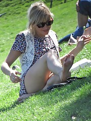 Nice blonde peeked in public. Real women up skirt teen upskirt