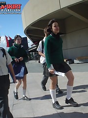 Schoolgirl upskirt - legal teen in green skirt spyed celebrity upskirt