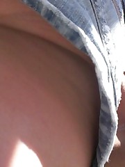 Amature up skirt - close pics of what is up her skirt up skirt pic