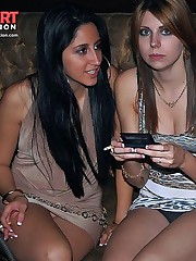 Panty and no panty up skirts from kinky cameraman upskirt picture