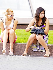 Sneak a look up skirts of hot babes upskirt picture