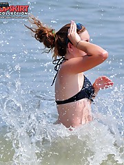 Candid bikinis on gorgeous whores upskirt pantyhose