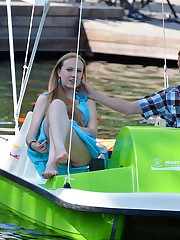 Real amateur public candid upskirt picture sex gallery - Girls lifting