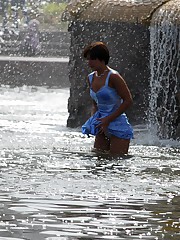 Smoking hot upskirt of girl in dress candid upskirt