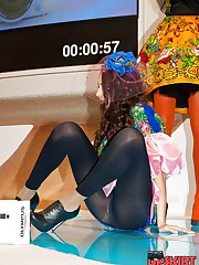 Pretty upskirts of nice smooth legs candid upskirt