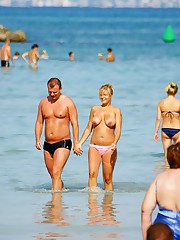 Horniest bikini slip voyeured on cam celebrity upskirt