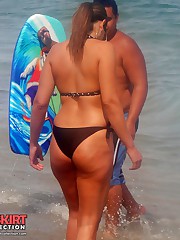 Cellulites asses in the sexy bikinis upskirt picture