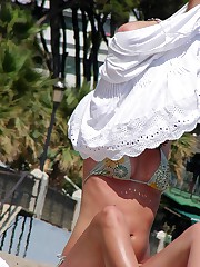 Bikini  voyeur hunter works on beach celebrity upskirt