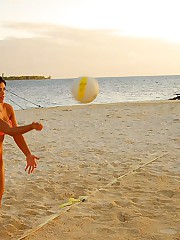 Horny tit shake from ebony in bikini celebrity upskirt