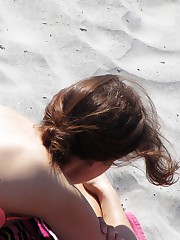 Nice and so sexy bikini view here up skirt pic