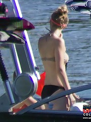 Bubble butt shiny bikini on cam upskirt picture