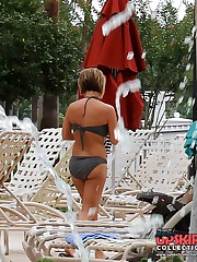 Girl playing her bikini thong candid upskirt