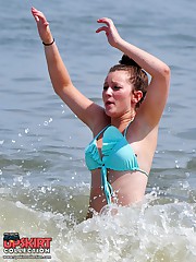 Some girls losing bikini panty off up skirt pic