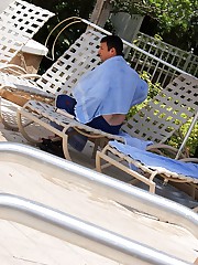 Cutest bikini girls in full play upskirt picture