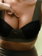 Nadia Serbinenko took me to one of her workout spots. This woman is filled with energy. Her boyfriends better stay fit if they want to keep up. More nudi-tea with Nadia in a future update. upskirt pic