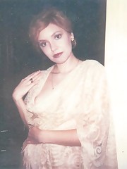 Downblouse Shots upskirt pictures