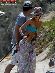 Jessica Alba upskirt shots gallery