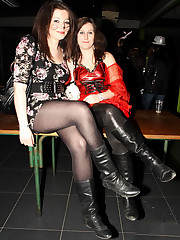 pantyhose no panties up skirt pics