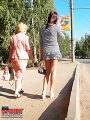 Girls bottom view with hot upskirts