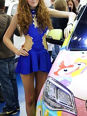 Lewd babe kinky flash of upskirt nub