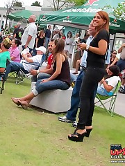Tight jeans lover hunting hot girls